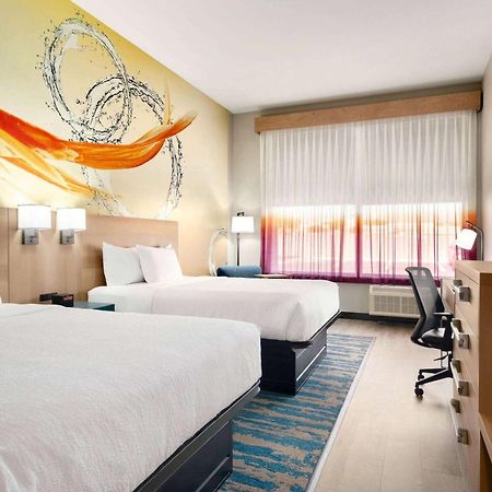 La Quinta Inn & Suites By Wyndham San Antonio Seaworld Lafb Екстер'єр фото