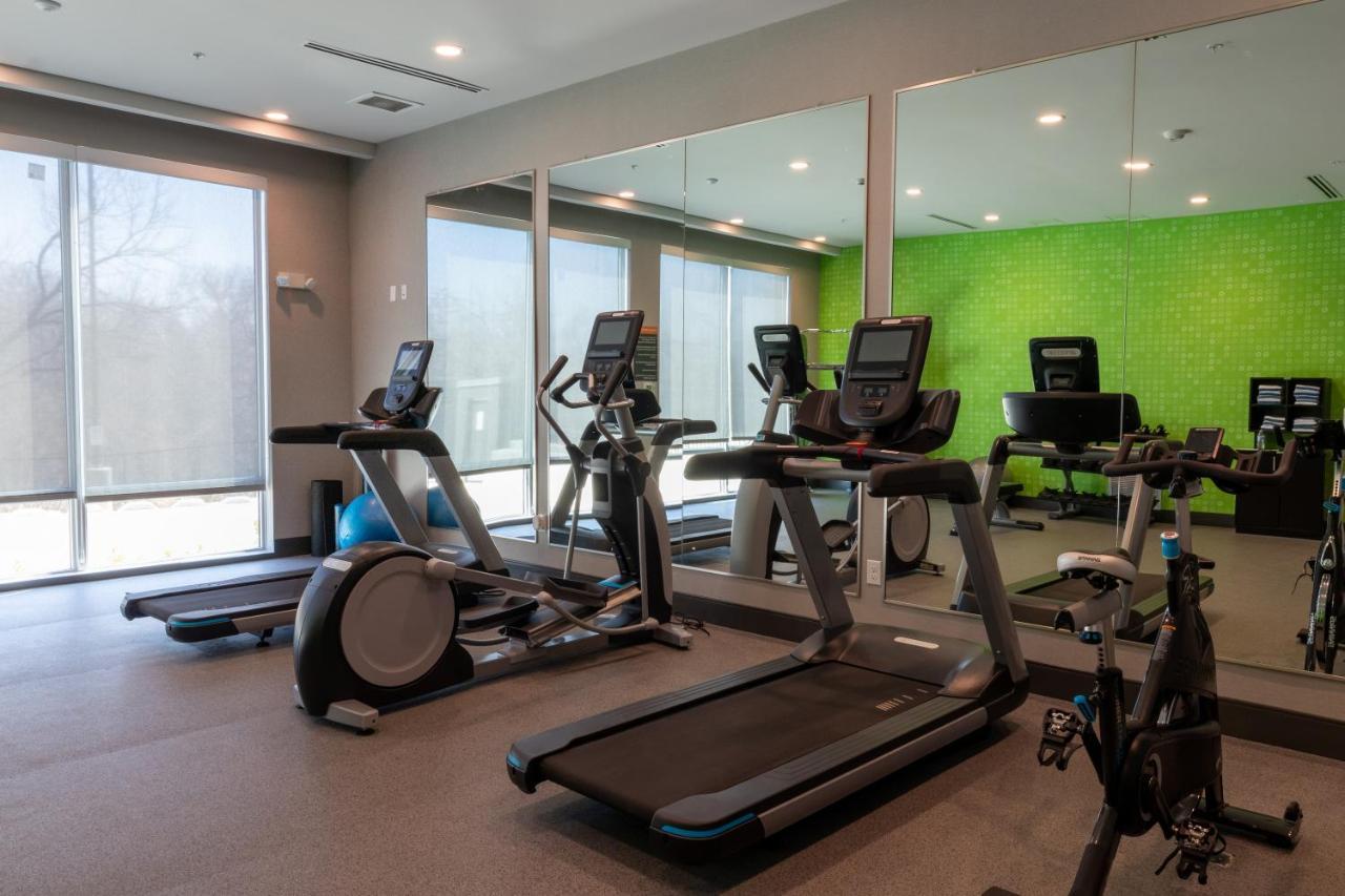 La Quinta Inn & Suites By Wyndham San Antonio Seaworld Lafb Екстер'єр фото