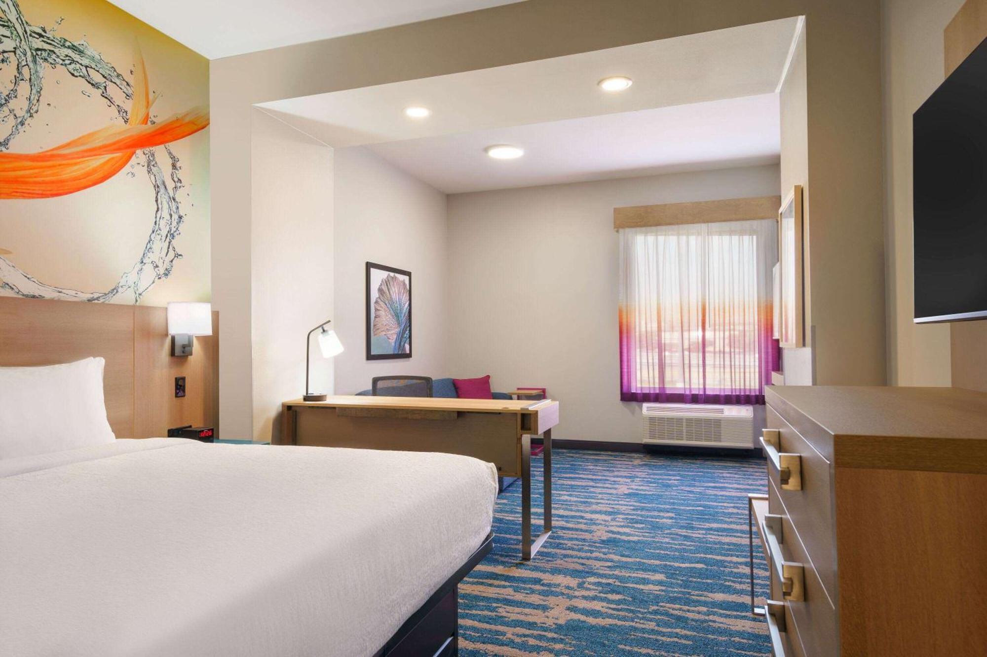 La Quinta Inn & Suites By Wyndham San Antonio Seaworld Lafb Екстер'єр фото